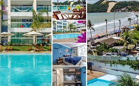 Suíte PÉ NA AREIA com PISCINA, WIFI e ESTACIONAMENTO em PONTA NEGRA